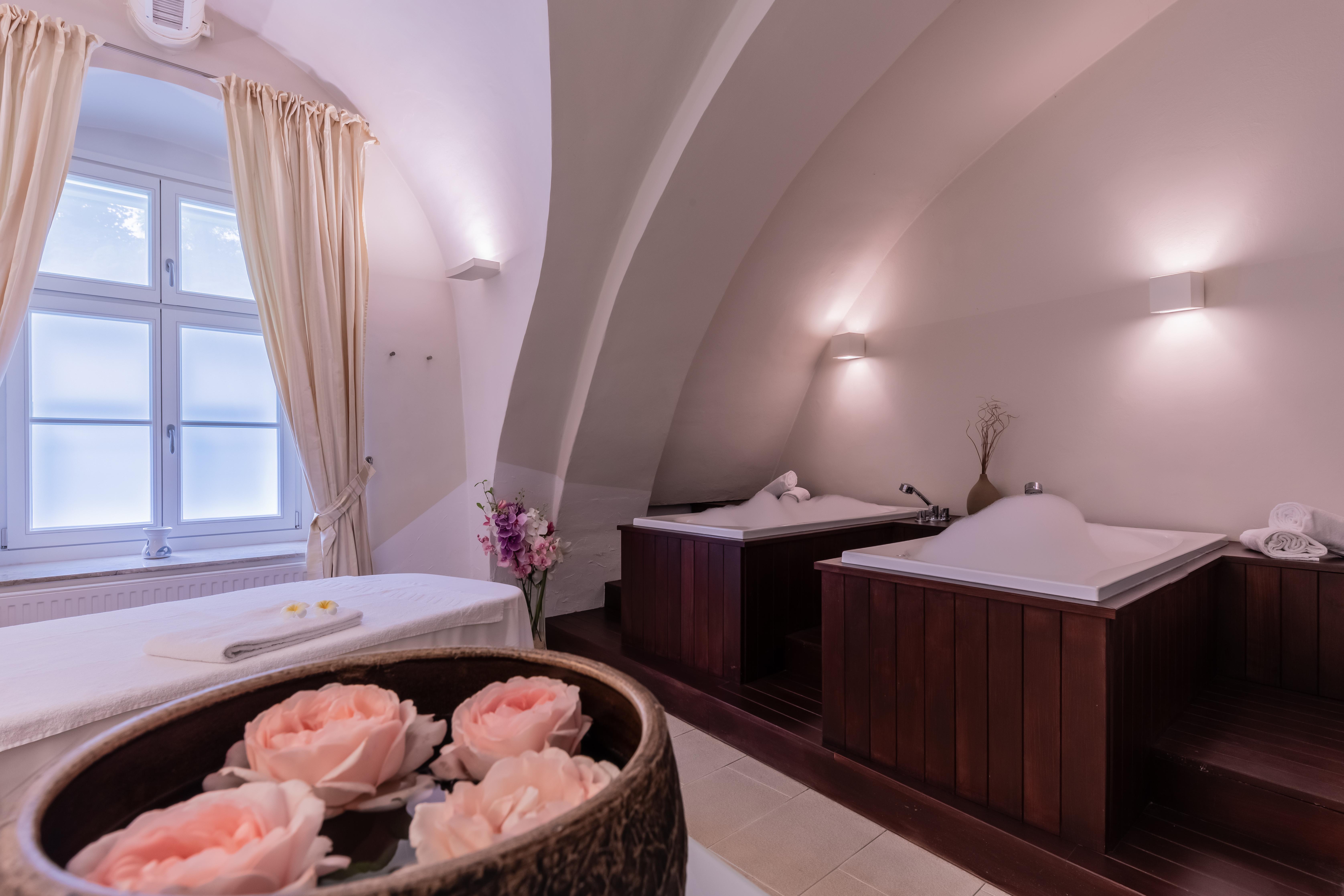 Hotel Schloss Weikersdorf Baden